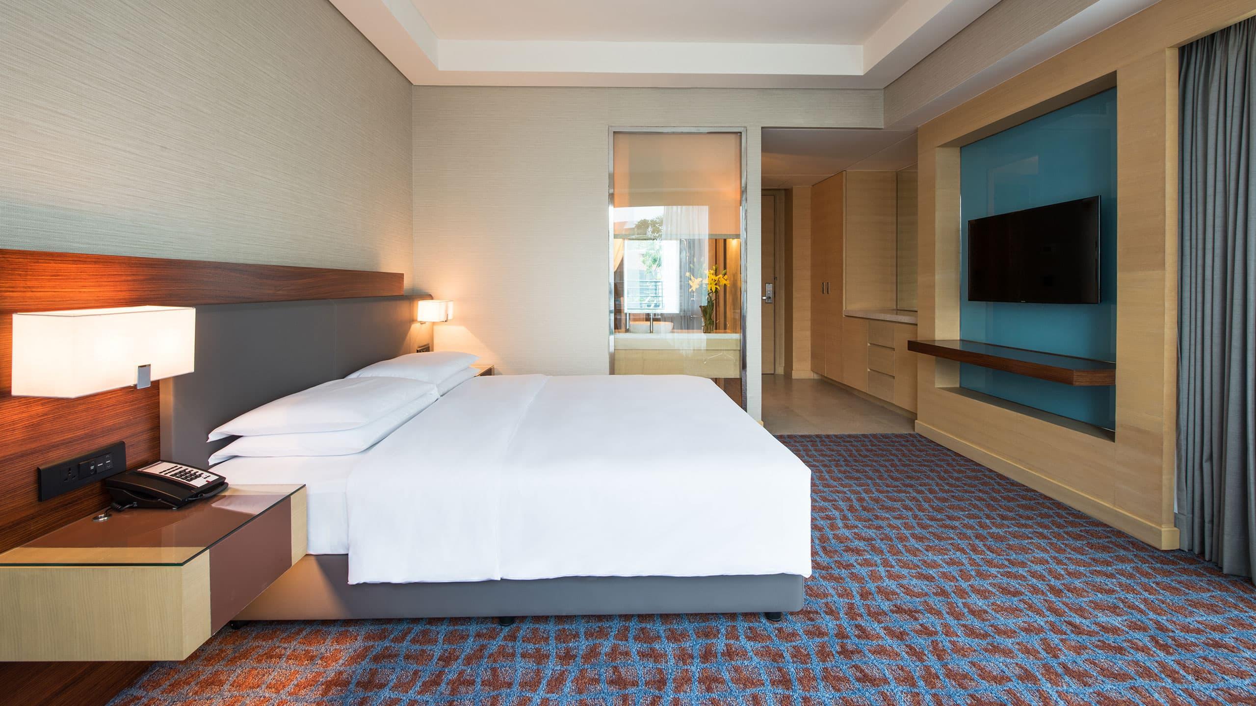 حياة ريجنسي لاكنو لاكناو المظهر الخارجي الصورة A bedroom at the hotel